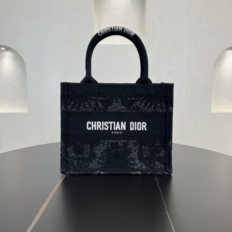 Dior Shopping Bags